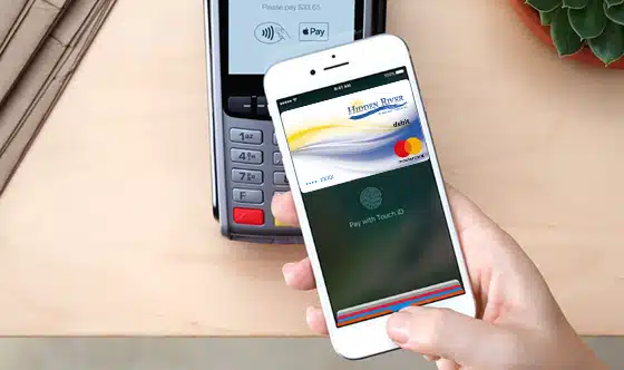 mobile phone using apple pay